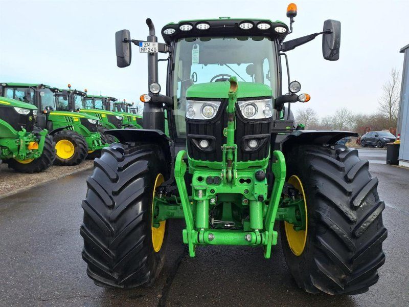 John Deere 6R 130