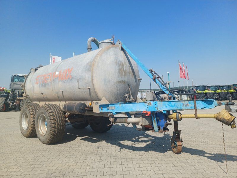 Streumix Pumpwagen 8000 Liter Wasserfass