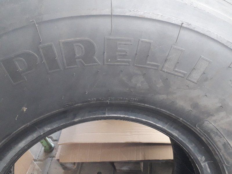 Pirelli 14.00 R 20