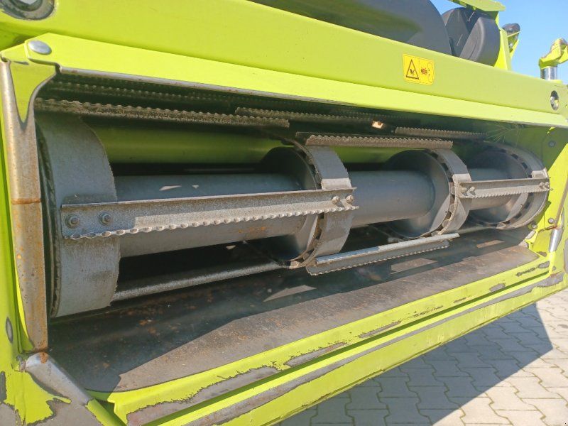 Claas Lion 6900 TT Terra Trac + V 930