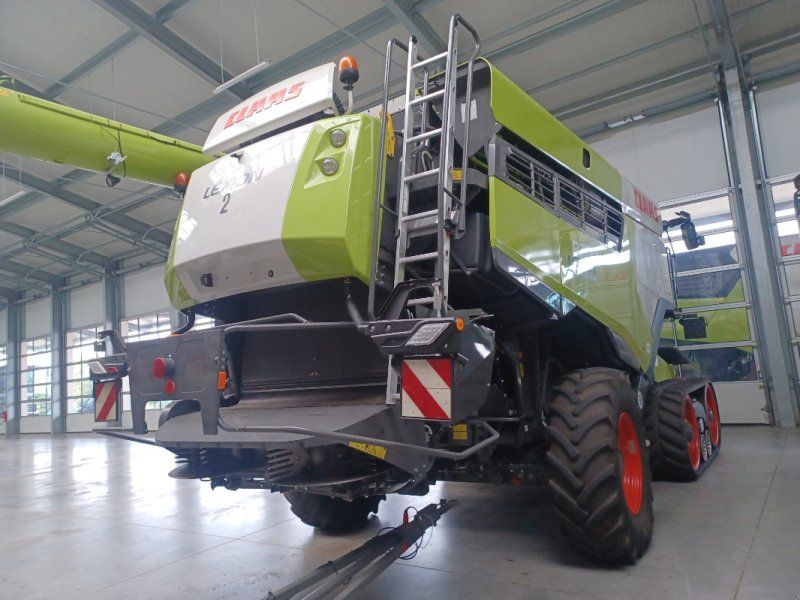 Claas Lion 8700 TT Terratrac + V 1230