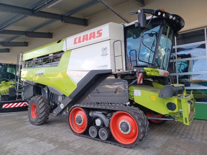Claas Lion 6900 Terratrac + Vario V 930