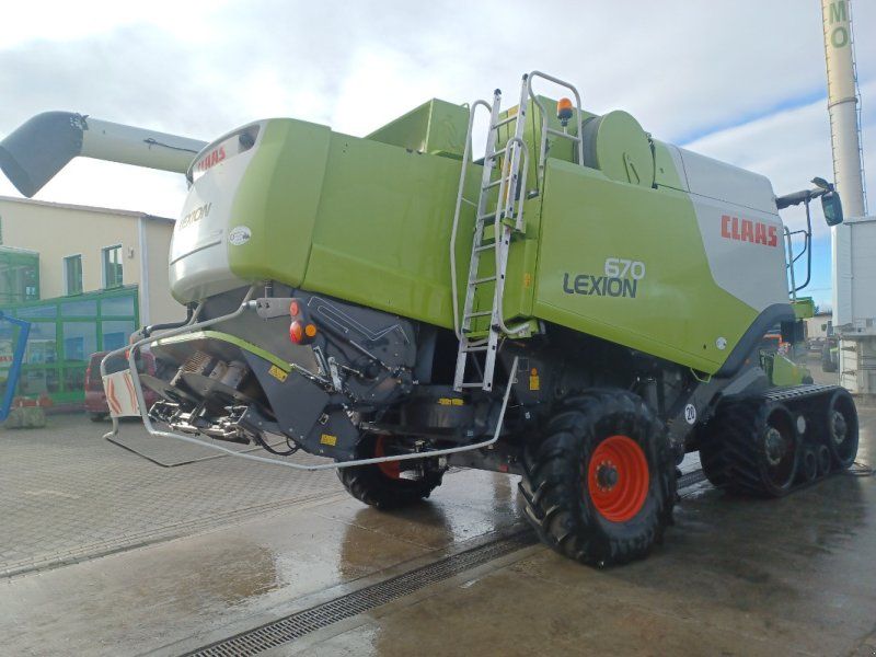 Claas Lion 670 TT Terratrac V 900