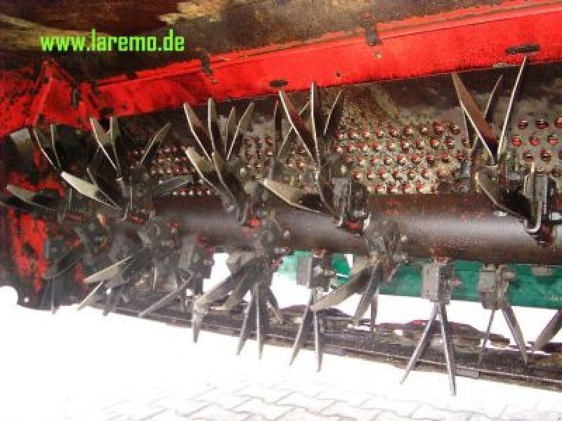 Kverneland TA 338 Taarup