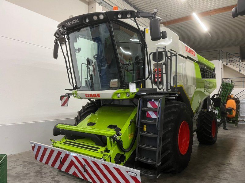 Claas Lexion 5300