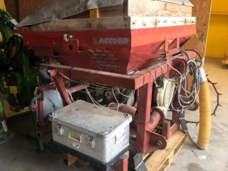 Accord Fronttank 800lt mit Bedienung