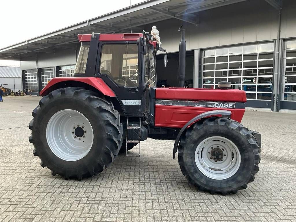 Case IH 1255 XL A
