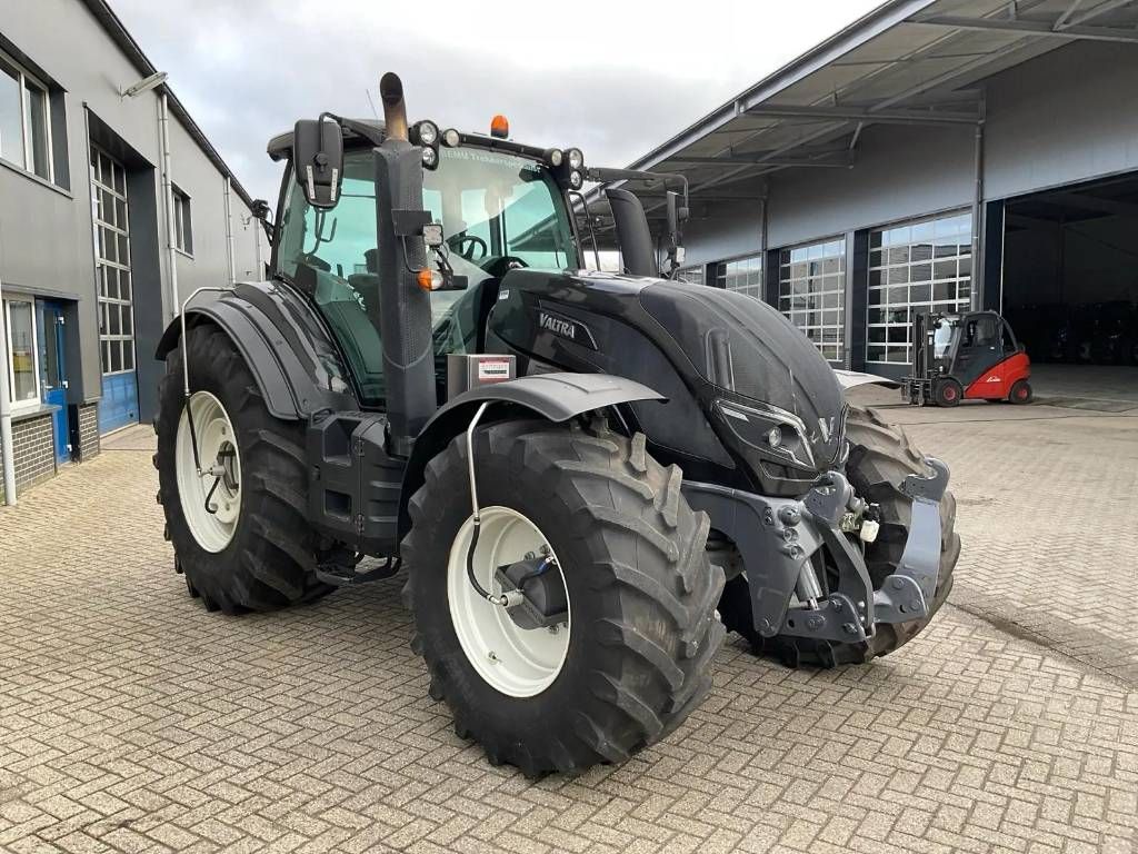 Valtra T234 Direct smart Touch