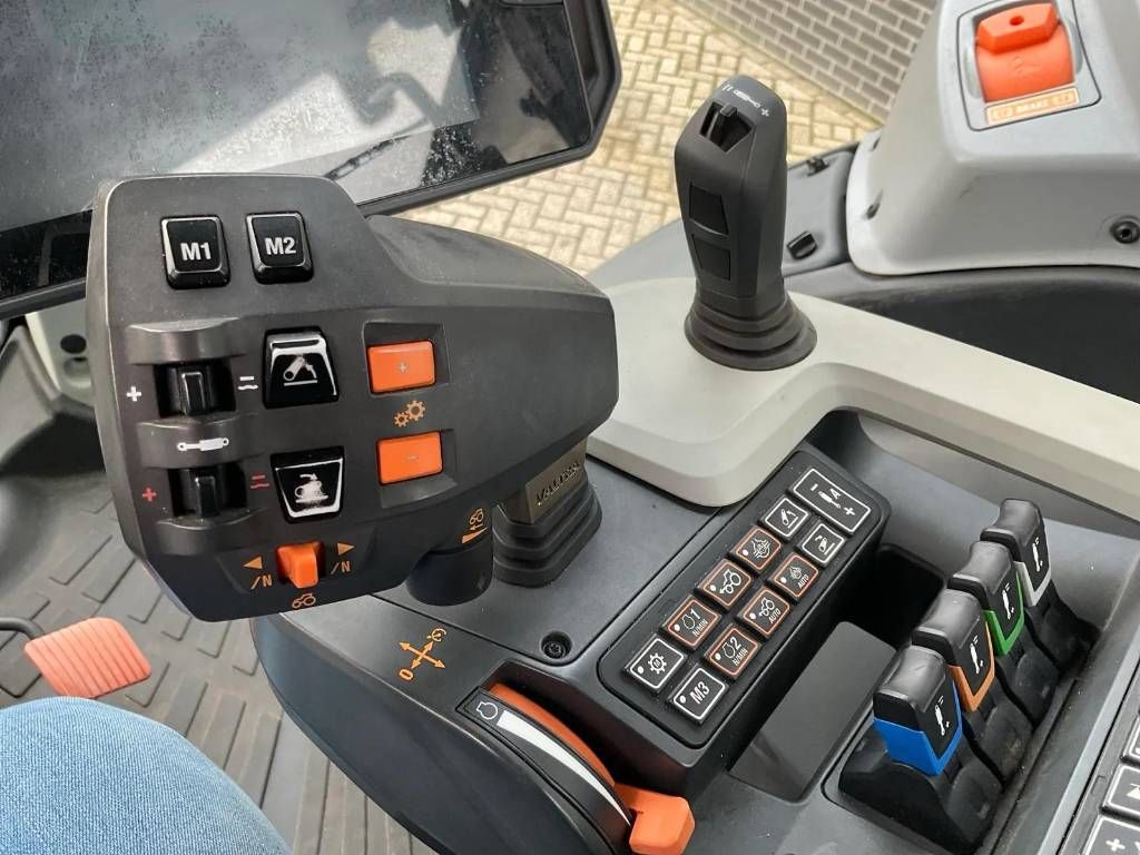 Valtra T234 Direct smart Touch