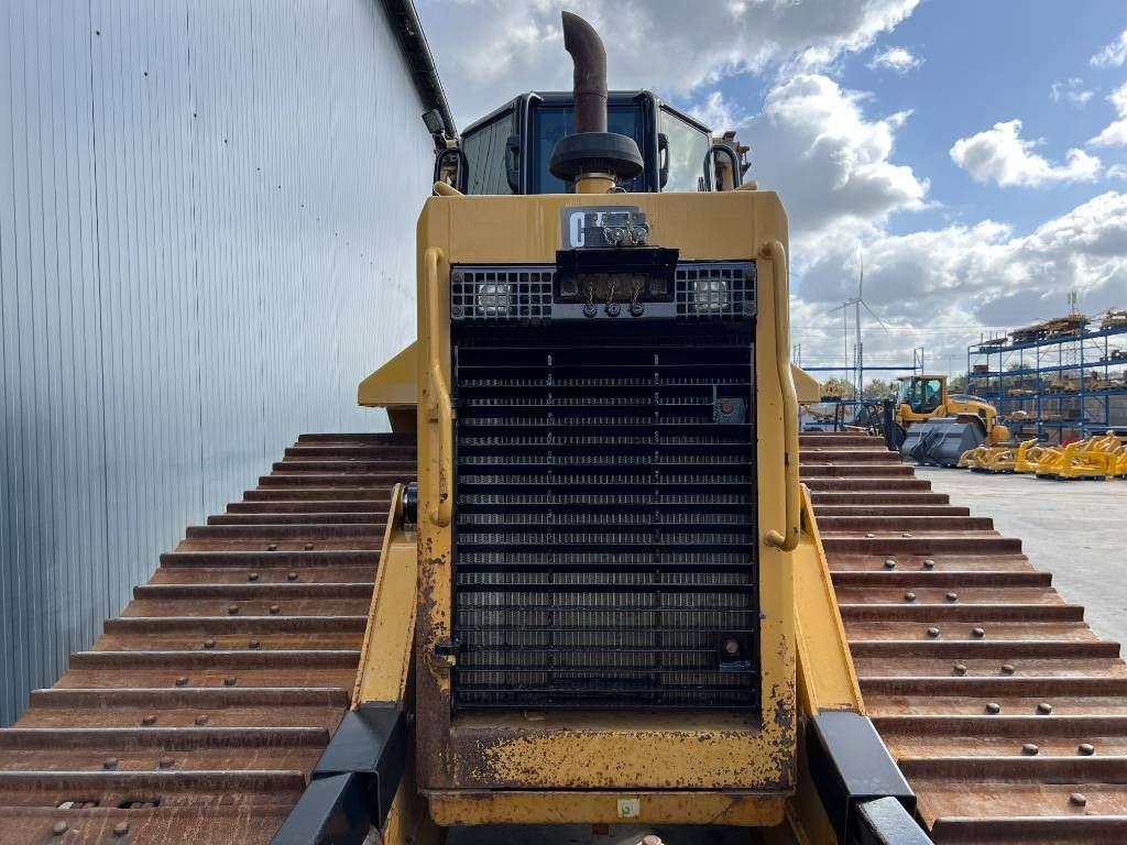 CAT D6N LGP