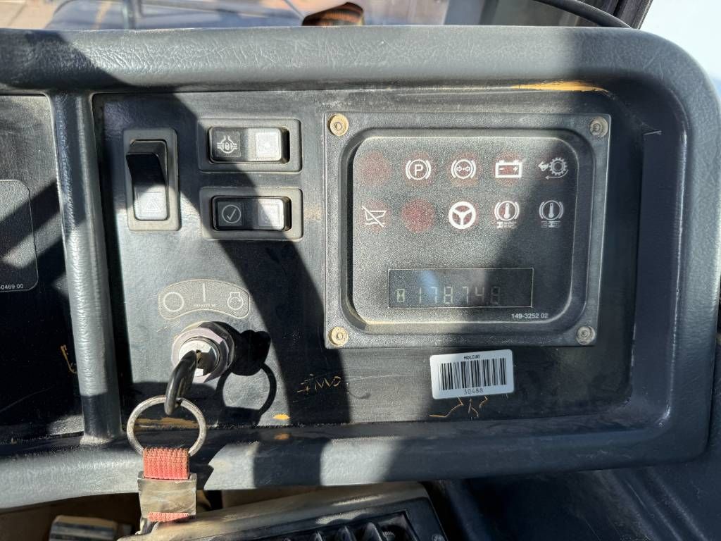 CAT D400E - German Machine / Body Heating