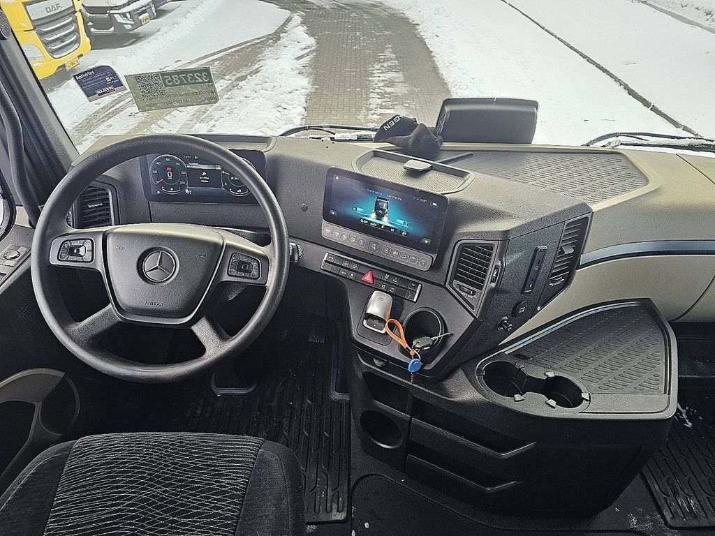 MERCEDES-BENZ ACTROS 1848 LS retarder 2x tank