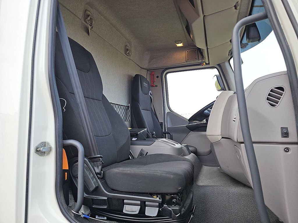 DAF LF 290 16t taillift airco