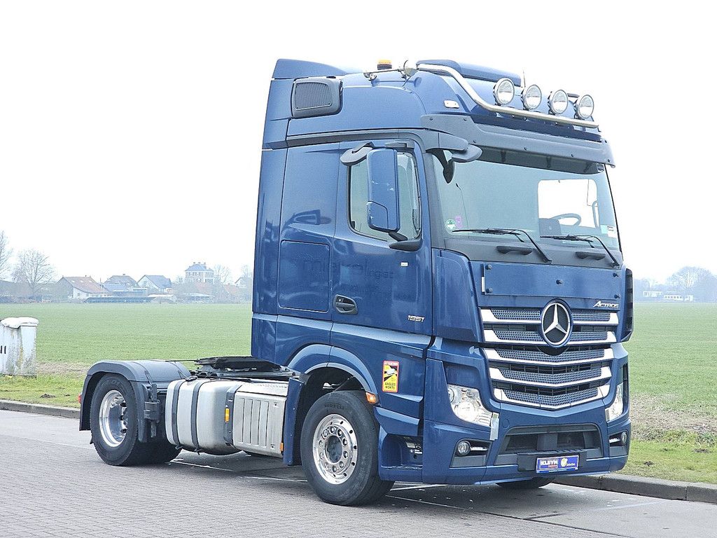 MERCEDES-BENZ ACTROS 1851