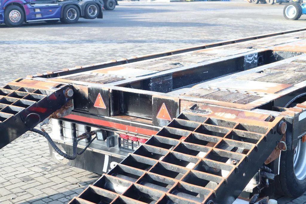 Istrail 4-AXLE SEMI-TRAILER | HYDR RAMPS | HYDR WIDENING | EXTENTION