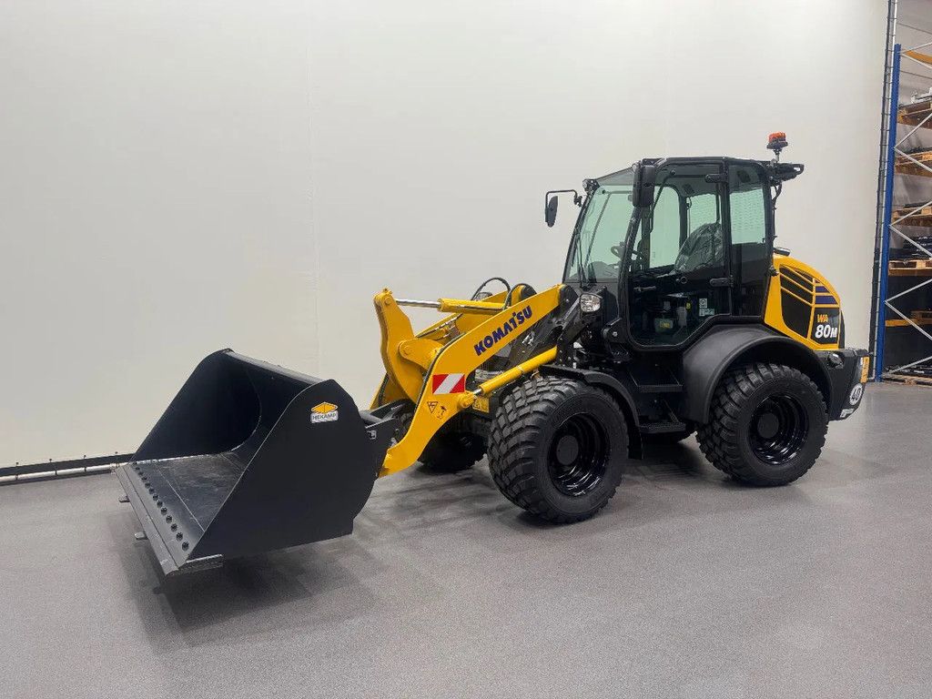 Komatsu WA80M-8E0 NIEUW
