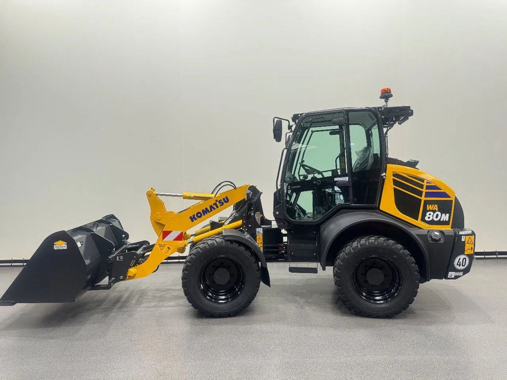 Komatsu WA80M-8E0 NIEUW