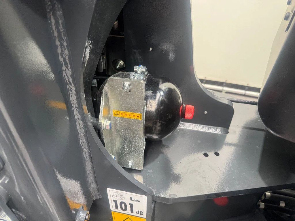 Komatsu WA80M-8E0 NIEUW