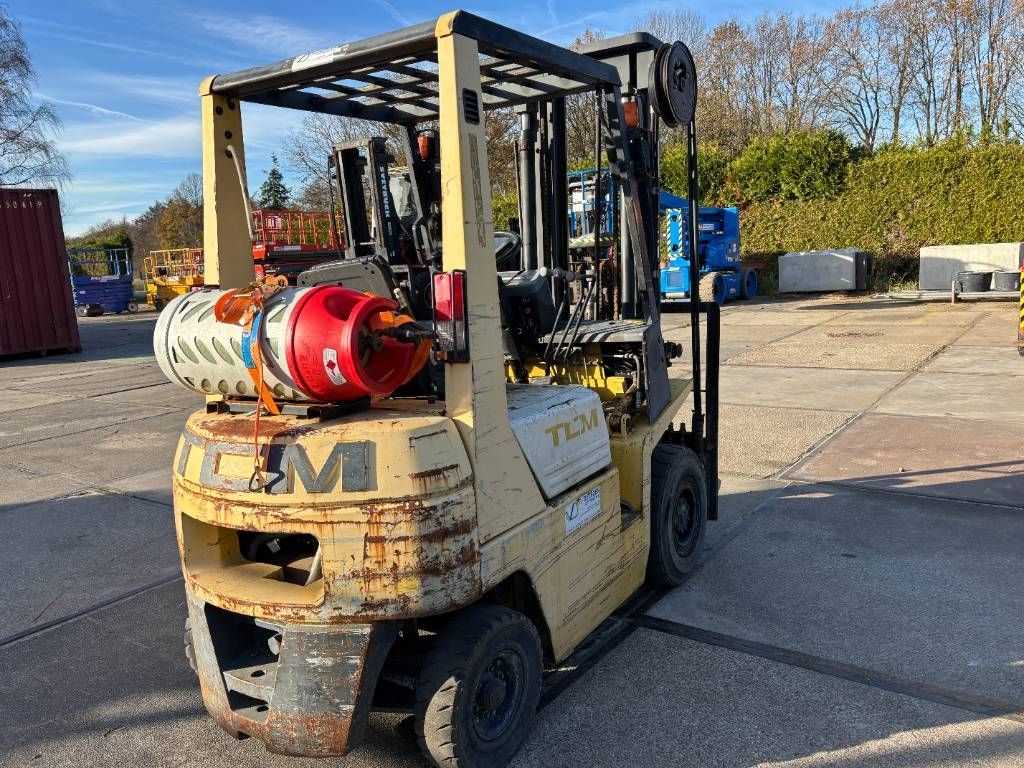 TCM FG15N17T 1.5 ton LPG heftruck triple mast