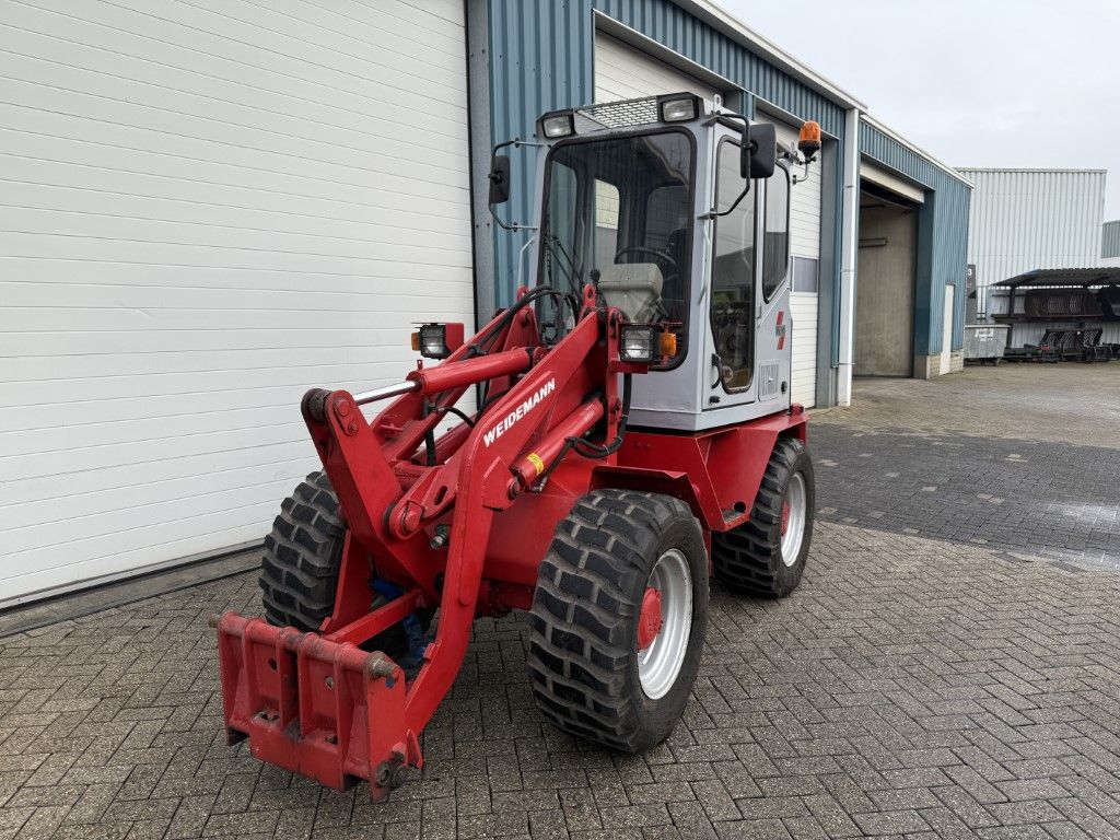 WEIDEMANN 3004 ( BJR 1997 ) 6700 UUR