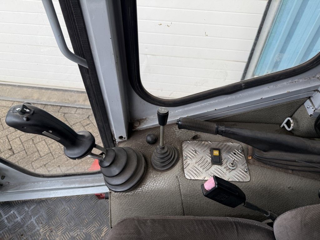 WEIDEMANN 3004 ( BJR 1997 ) 6700 UUR