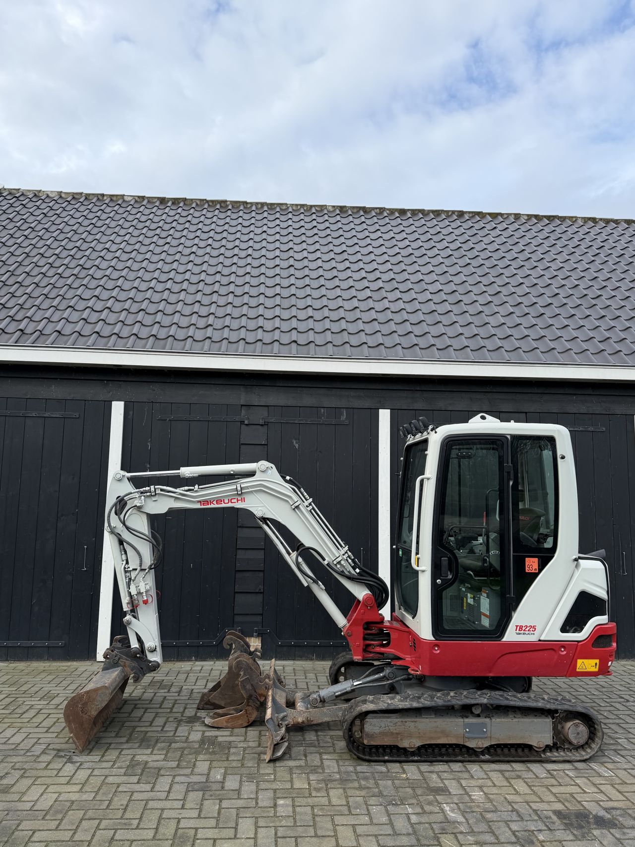 Takeuchi TB225 extra