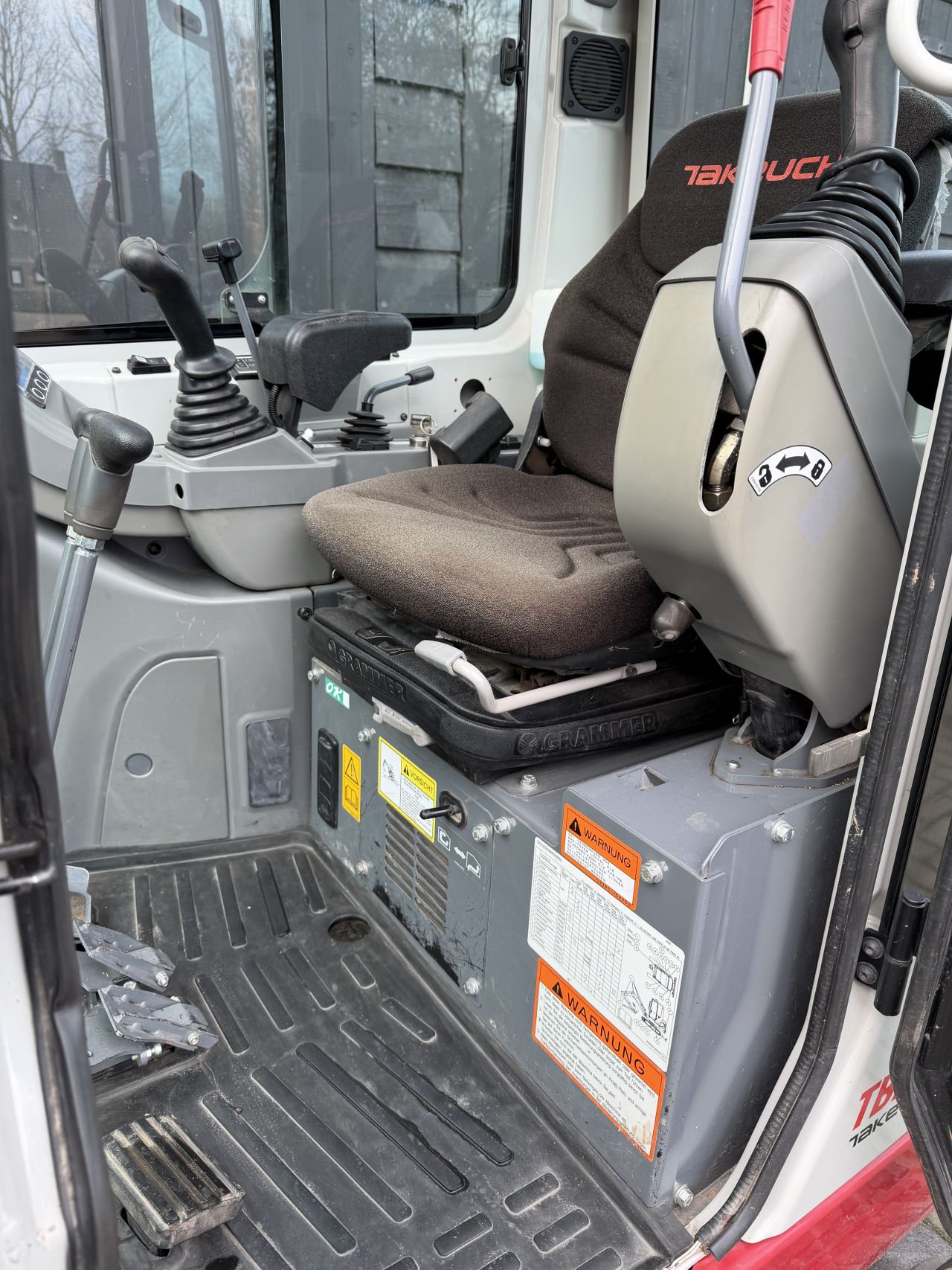 Takeuchi TB225 extra