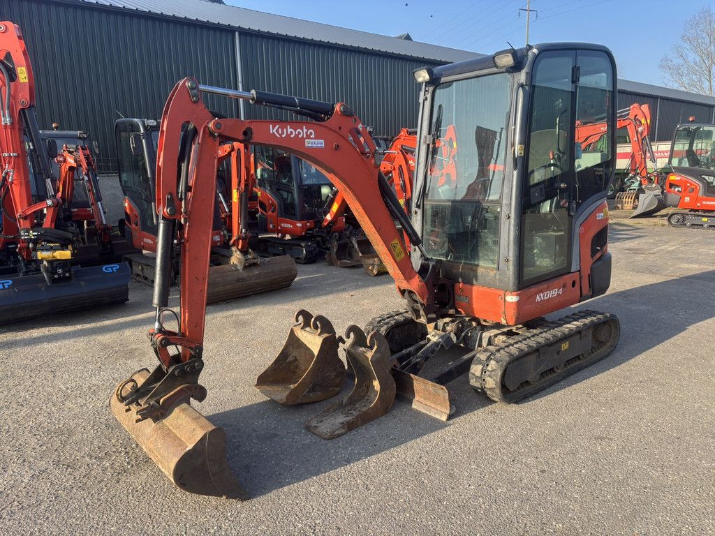 KUBOTA KX019-4