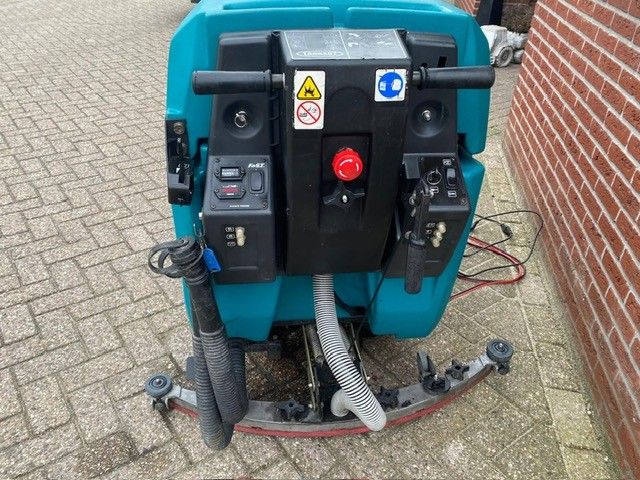 Tennant Schrobzuigmachine 5680