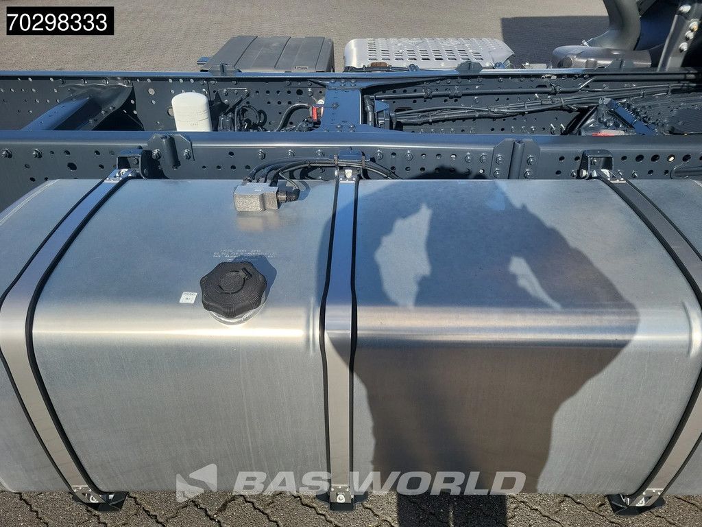 Iveco S-Way 340 4X2 NEW! Chassis Automatic Navi LED Euro 6