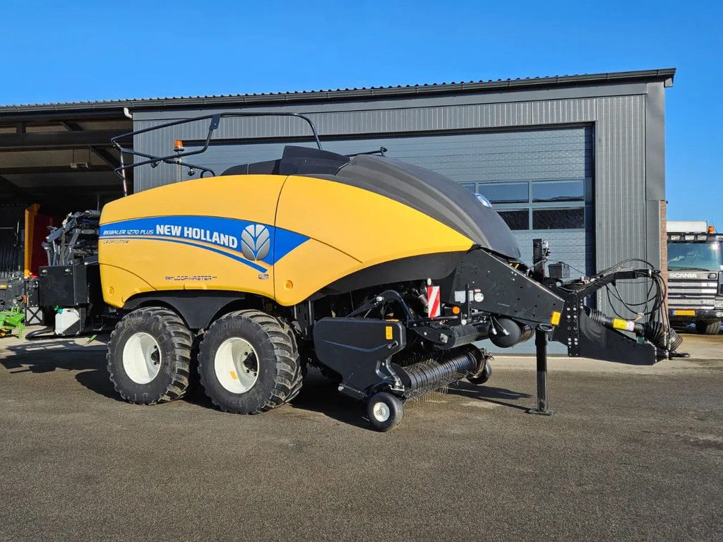New Holland BB 1270 Plus Loopmaster