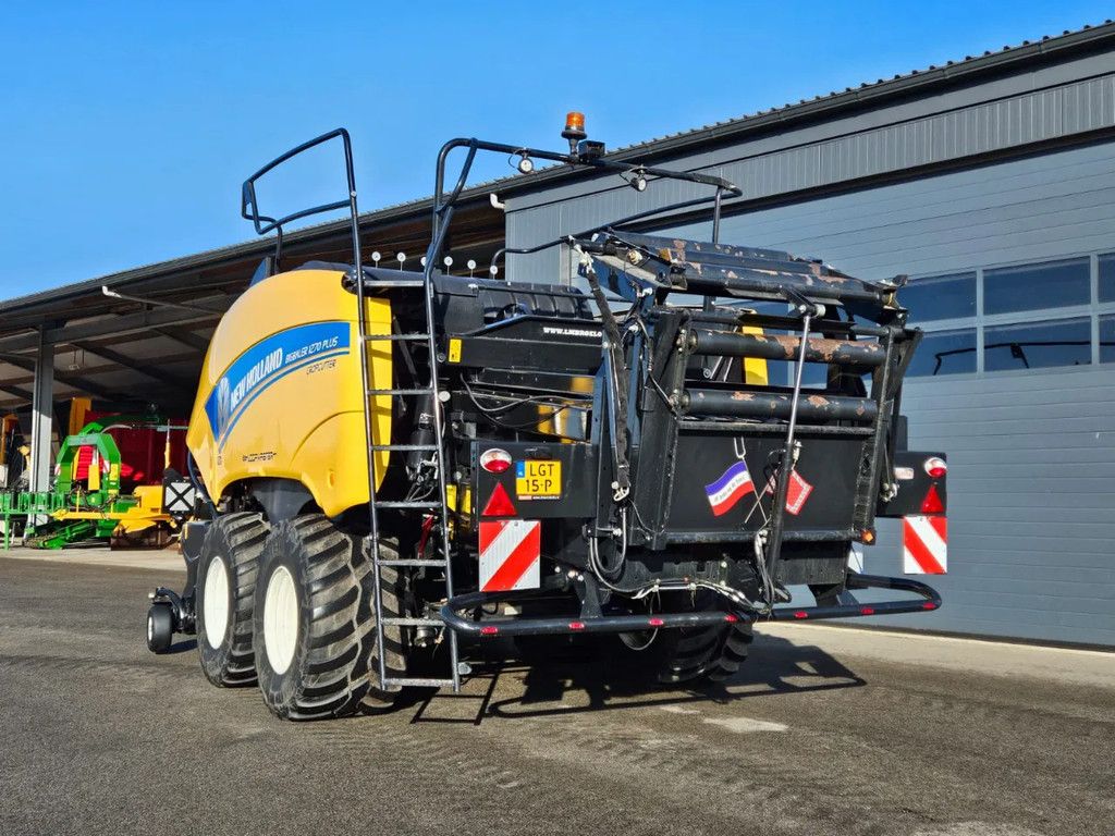 New Holland BB 1270 Plus Loopmaster