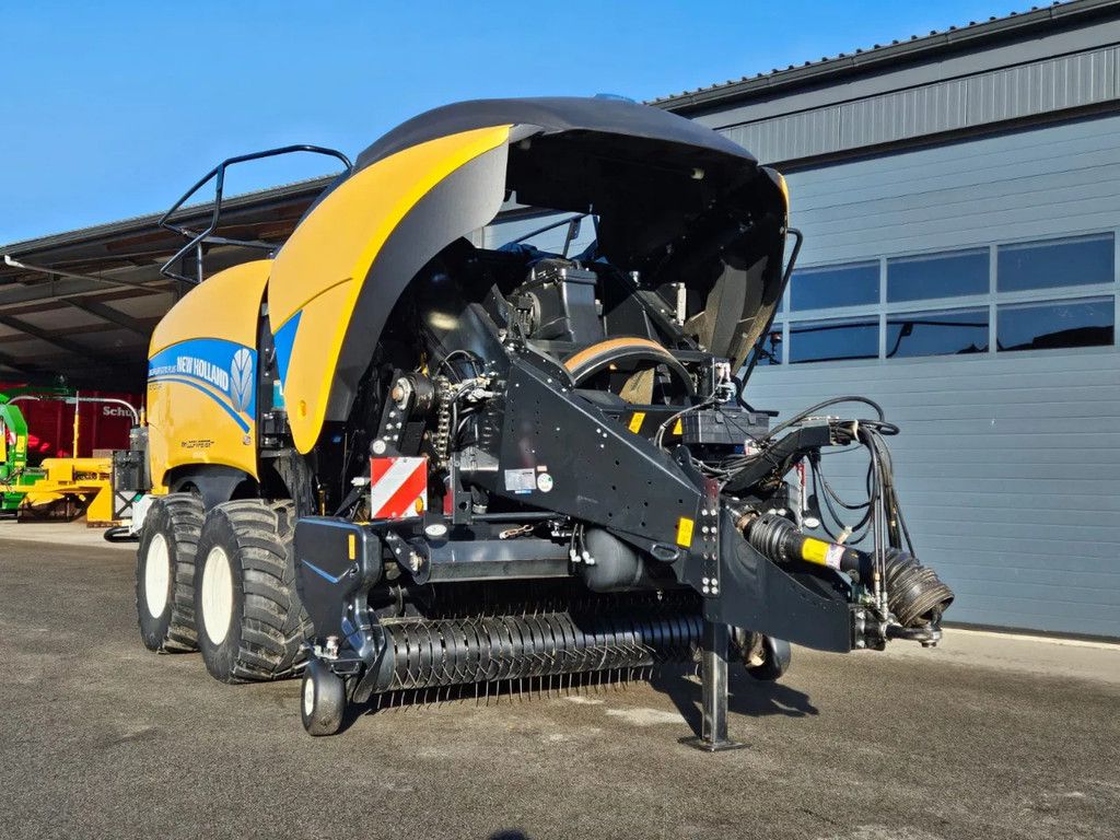 New Holland BB 1270 Plus Loopmaster