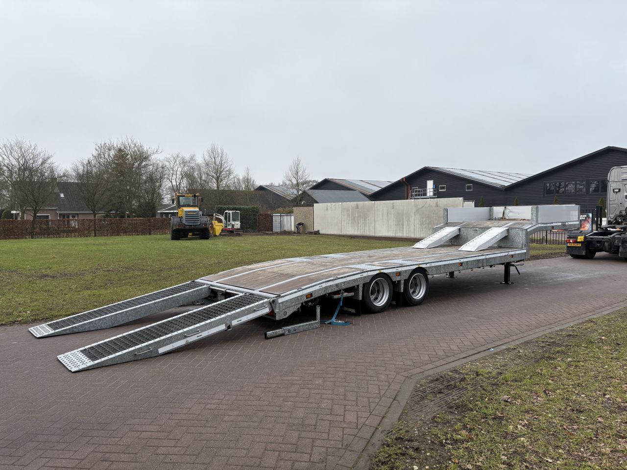 BE oplegger 28 Ton C Oplegger semi dieplader Veldhuizen
