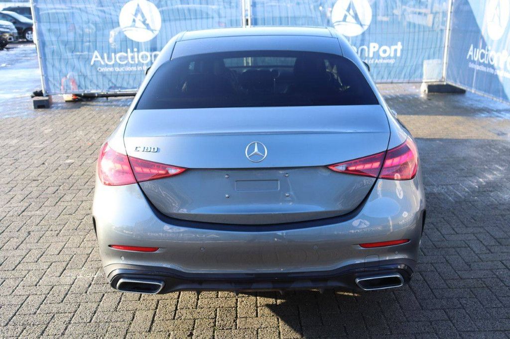 Passenger car Mercedes-Benz C180 Petrol 170hp 2022 (Margin)