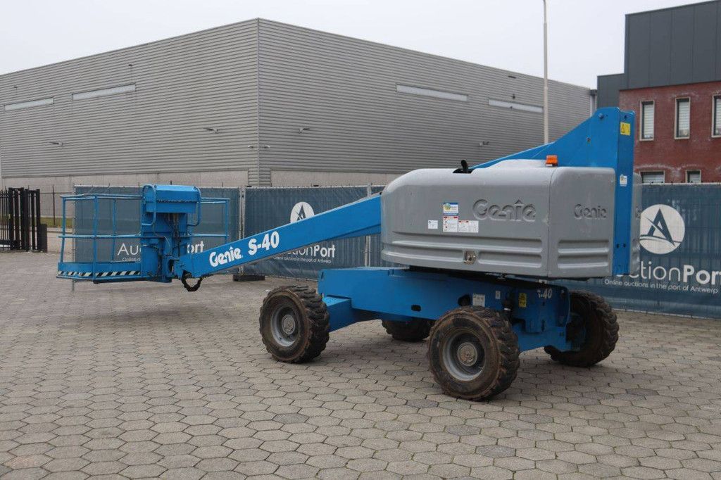 Genie S-40 Diesel 14,19 m Teleskoparbeitsbühne 2013