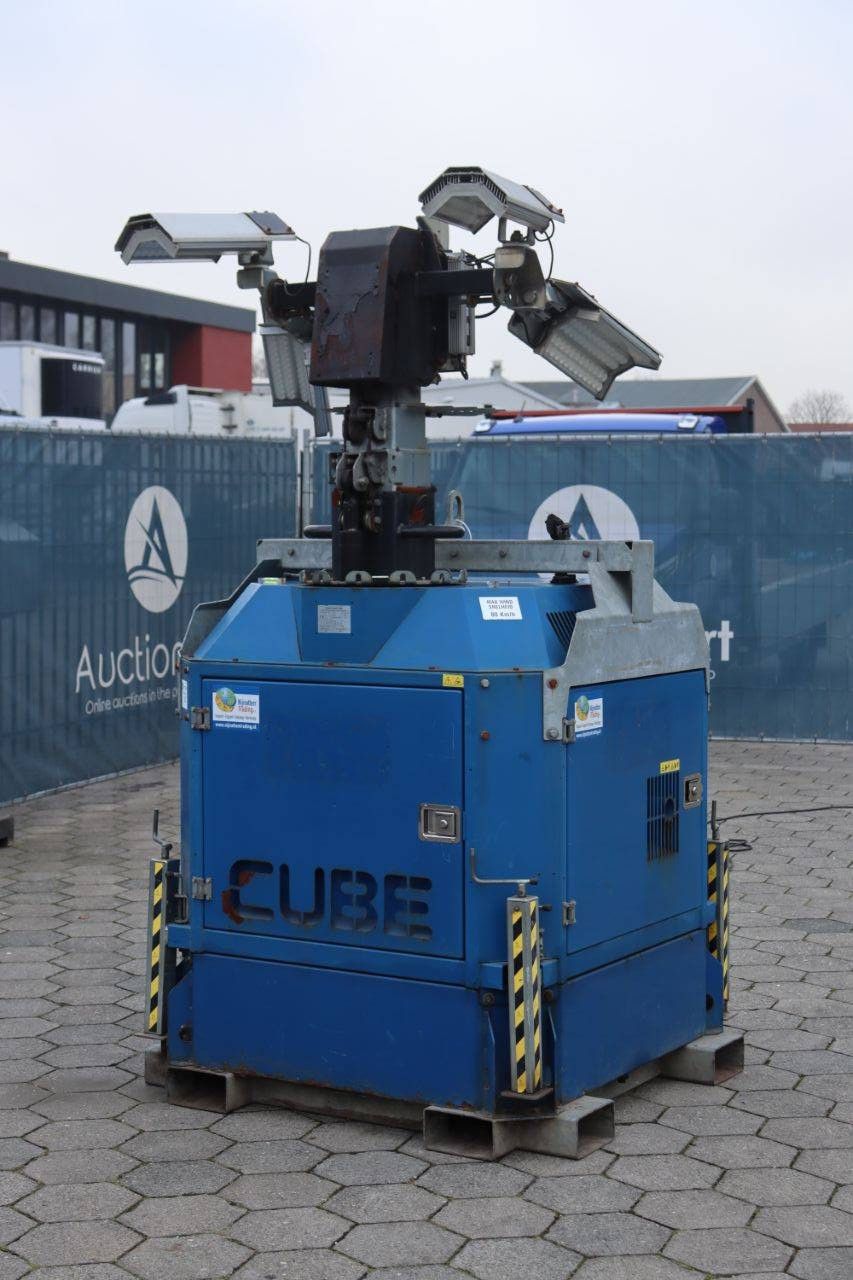 Lichtmast, Wasserkraftwürfel, Diesel, 8,5 m, 1,6 kW, Baujahr 2012