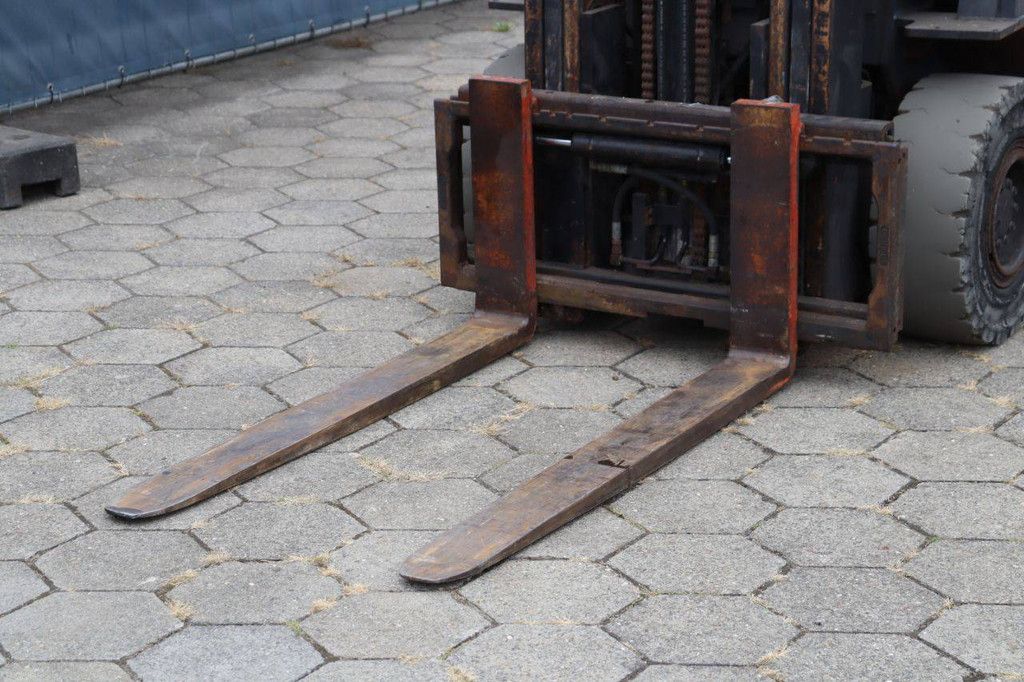 Toyota 25 Elektro-Gabelstapler, 2500 kg, 4,7 m