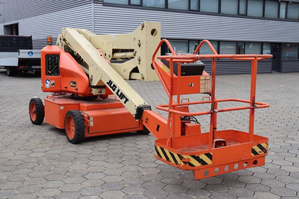 Knikarmhoogwerker JLG N40 Elektrisch 14.2m 1997