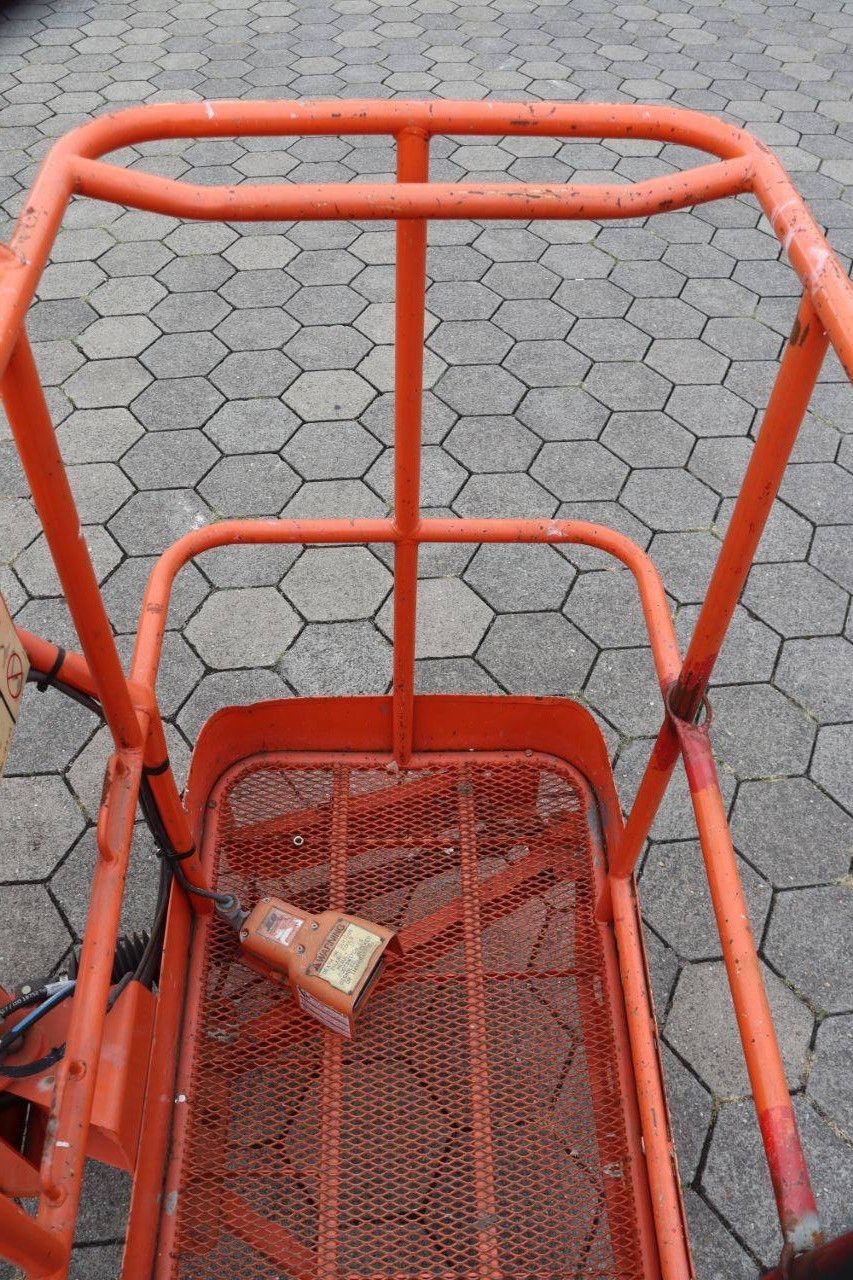 Knikarmhoogwerker JLG N40 Elektrisch 14.2m 1997