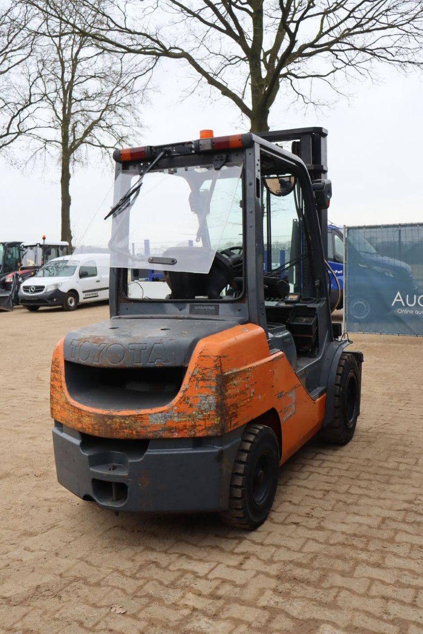Gabelstapler Toyota 52-8FDJF35 Diesel 3500kg 3,7m 2012
