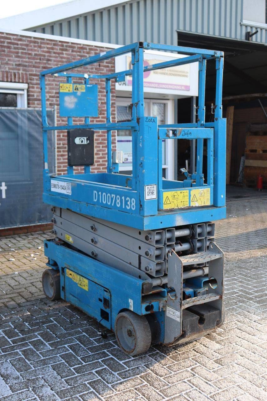 Scissor lift Genie GS1932 Electric 7.85m