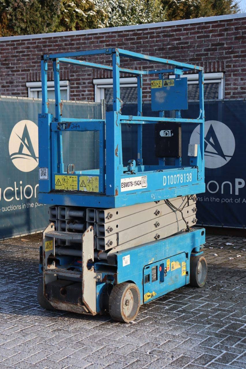 Scissor lift Genie GS1932 Electric 7.85m