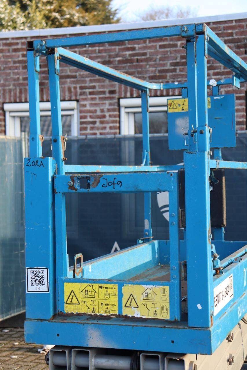 Scissor lift Genie GS1932 Electric 7.85m