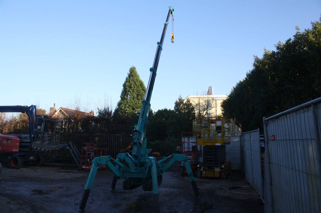 Maeda CC266R0 Benzinkran 2600 kg 2008