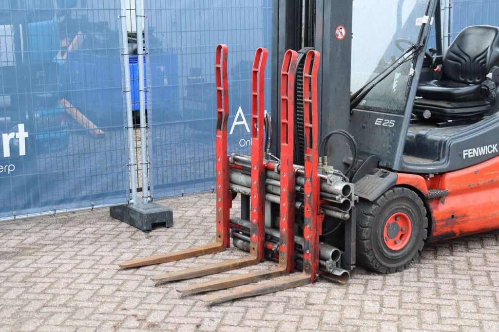 Gabelstapler Linde E25-02 Elektro 2500 kg 5,3 m 2011
