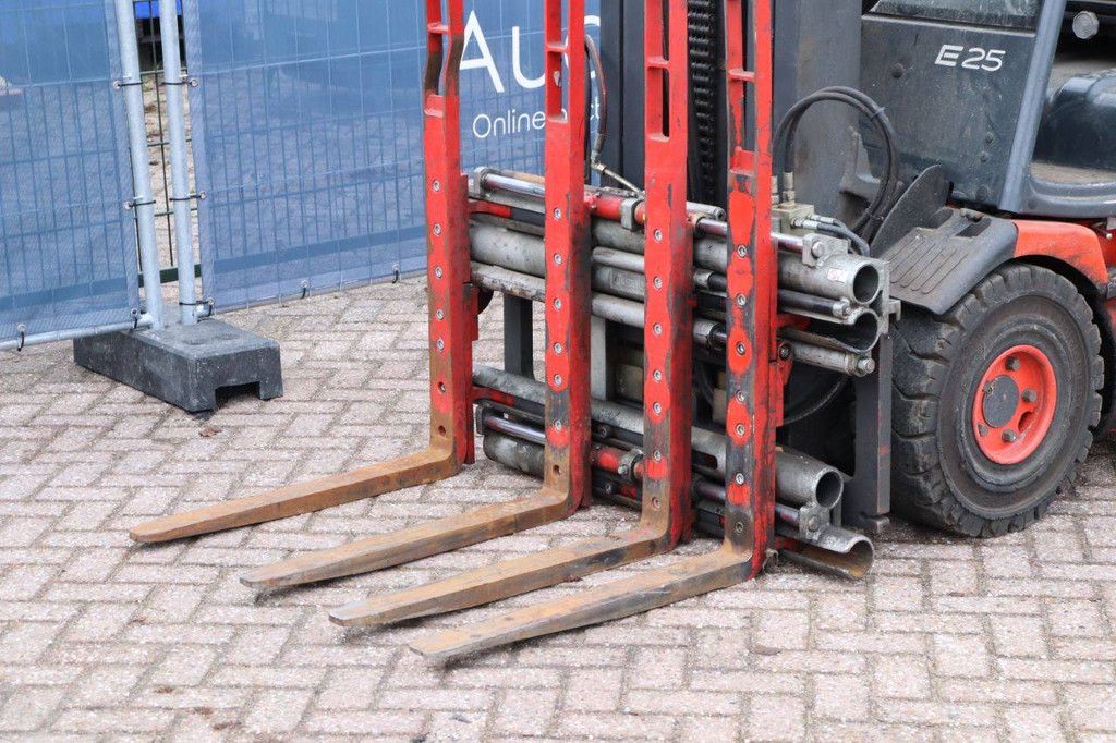 Gabelstapler Linde E25-02 Elektro 2500 kg 5,3 m 2011