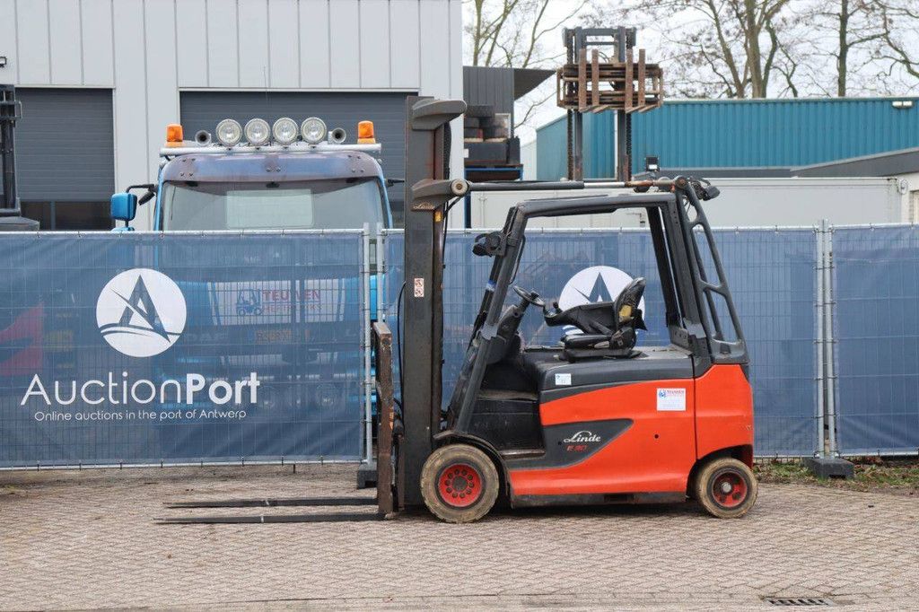Forklift Linde E30HL-01/600 Electric 3000kg 8m 2016