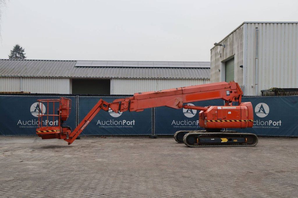 Teleskoparbeitsbühne Hitachi HX140B-2 Diesel 15,9 m 2013