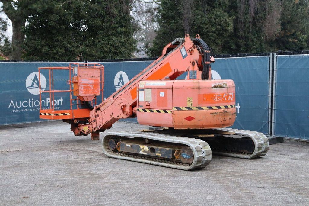 Hitachi HX99B-2 Diesel-Teleskoparbeitsbühne, 12,7 m, Baujahr 2007